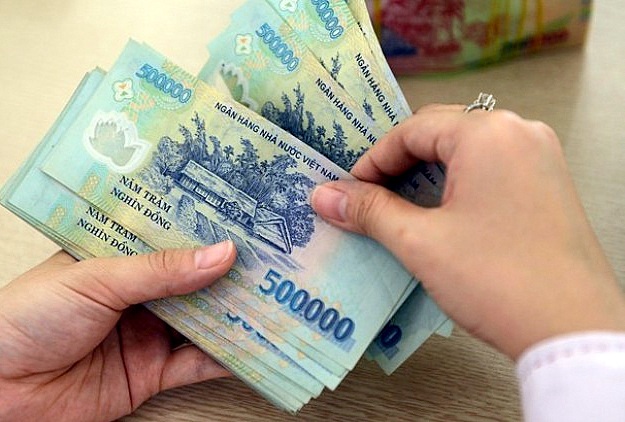 Công chức, viên chức nghỉ hưu từ 1/1/2015-30/4/2016, vẫn được tăng 8 % lương hưu - 1 Thông tin về lương hưu thu hút sự quan tâm của người lao động