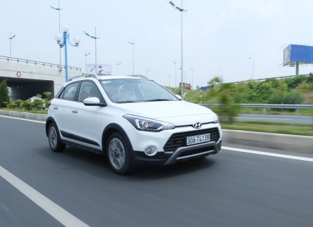 Hyundai i20 Active - Hoàn hảo cho gia đình trẻ - 2