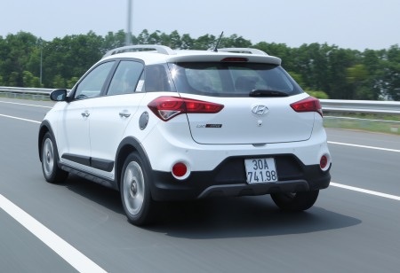 Hyundai i20 Active - Hoàn hảo cho gia đình trẻ - 9