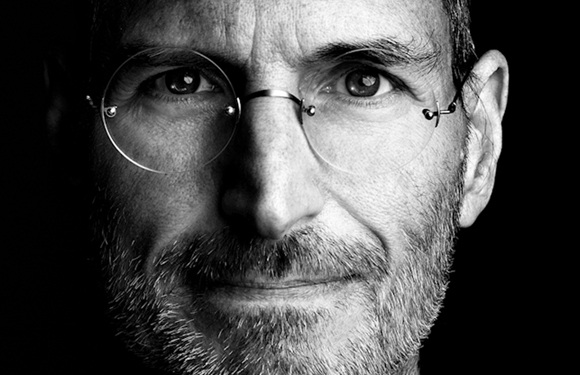 10 câu chuyện "làm giàu từ tay trắng" nổi tiếng nhất mọi thời đại - 4 Rags To Riches Stories-Steve Jobs