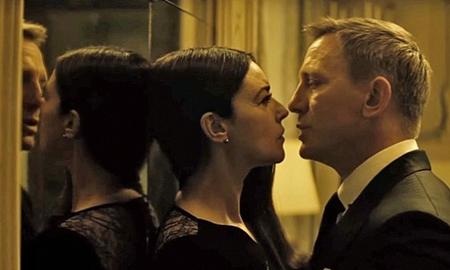 Biểu tượng sex thành Rome không hề thích biệt danh “Bond girl” - 3 Người đẹp tự hào khi có cơ hội trở thành người tình của chàng điệp viên 007