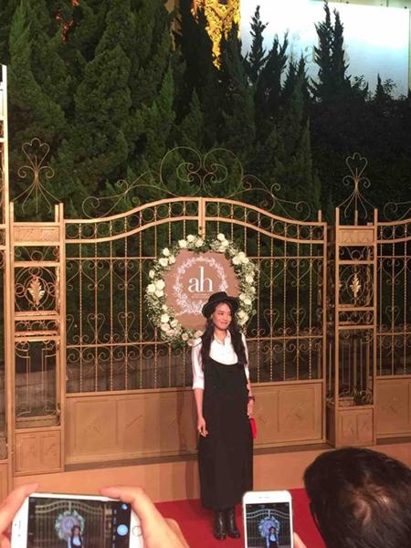Toàn cảnh “siêu đám cưới” của “cặp đôi vàng” Huỳnh Hiểu Minh - Angela Baby - 10 Thư Kỳ cũng tới dự hôn lễ của Huỳnh Hiểu Minh