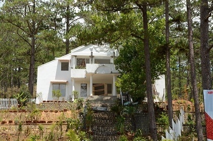 Khám phá căn biệt thự ma đáng sợ nhất Đà Lạt - 2 Khám phá căn biệt thự ma đáng sợ nhất Đà Lạt - 2