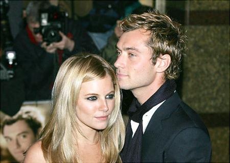 Ngoại tình với vú em - “bệnh dịch” đang lan tràn ở Hollywood - 8 Jude Law và Sienna Miller hồi còn gắn bó mặn nồng