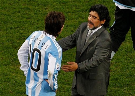 Bản tin thể thao ngày 19/12 - 2 Maradona là nguồn cảm hứng của Messi từ nhỏ cho đến tận bây giờ