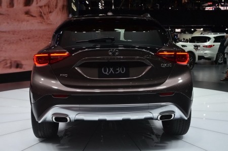 Infiniti QX30 gia nhập phân khúc crossover cỡ nhỏ - 7