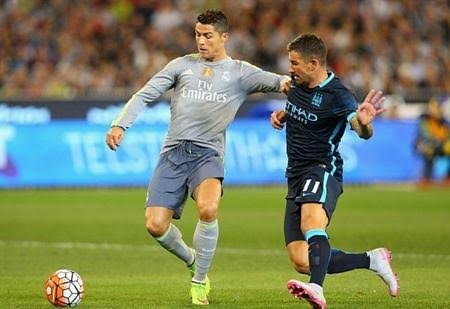 Người mẫu gợi cảm tố Ronaldo gạ tình - 3 Người mẫu gợi cảm tố Ronaldo gạ tình - 3