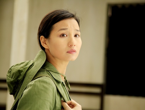 Khi những người trẻ “no đủ”, “giàu có” kể về chiến tranh - 14 Khi những người trẻ “no đủ”, “giàu có” kể về chiến tranh - 14