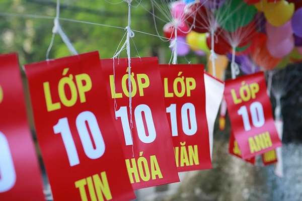 Chùm ảnh: Niềm vui ngày khai trường - 3 Chùm ảnh: Niềm vui ngày khai trường - 3