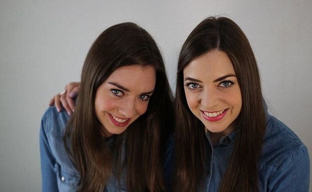 Cô gái liên tiếp tìm thấy 3 người giống hệt mình trên thế giới - 6
Niamh và Irene