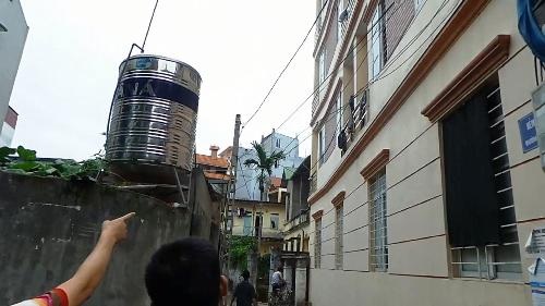 Lắp khoá bảo mật bằng vân tay vẫn bị kẻ gian đột kích trộm đồ - 2 Lắp khoá bảo mật bằng vân tay vẫn bị kẻ gian đột kích trộm đồ - 2