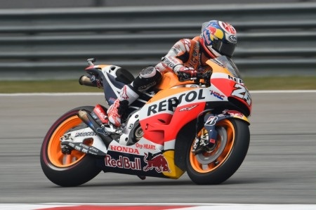 Dani Pedrosa xuất sắc có pole đầu tiên trong mùa giải - 6