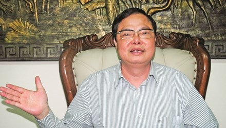 Quà Tết: “Thanh tra Chính phủ phải gương mẫu thì mới nói người ta được” - 1
Cục trưởng Cục Chống tham nhũng Phạm Trọng Đạt: Người dân có thể phản ánh tham nhũng qua số điện thoại của tôi, 24/24h. (Ảnh: Tiền Phong)