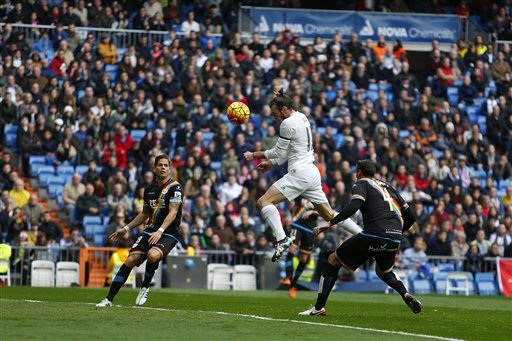 Real Madrid đã chơi đầy hiệu quả trong tấn công khi hơn đến 2 người