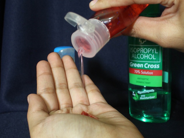 Mỹ: Nhiều trẻ bị ngộ độc vì dung dịch vệ sinh tay - 1 Mỹ: Nhiều trẻ bị ngộ độc vì dung dịch vệ sinh tay - 1