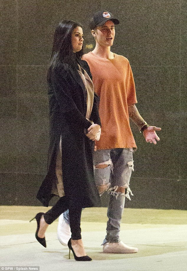 Selena Gomez và Justin Bieber lại tái ngộ - 5
Selena Gomez và Justin Bieber từng thừa nhận họ không thể quên được nhau dù đã chia tay