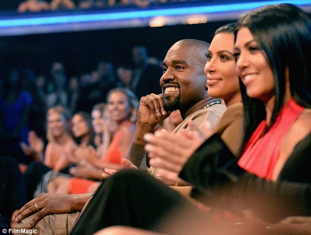 Taylor Swift hàn gắn với Kanye West - 5 Taylor Swift hàn gắn với Kanye West - 5