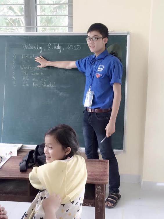 9X Bách khoa đồng tính, học giỏi, sống thật với chính mình - 4 Thái Nguyên ra sức học tập, tích cực tham gia các phong trào của trường, lớp và xã hội để khẳng định chính mình