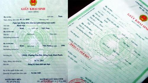 Chưa kết hôn, bố đứa bé quyết không đứng tên khai sinh cho con, người mẹ phải làm gì? - 1
Chưa đăng ký kết hôn, bố đứa bé quyết không đứng tên khai sinh con, người mẹ phải làm gì?