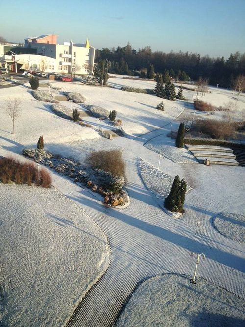Đón tuyết đầu mùa ở trời Âu - 19 ... đã nhường chỗ cho mùa đông tuyết trắng ở Ostrava (CH Czech)