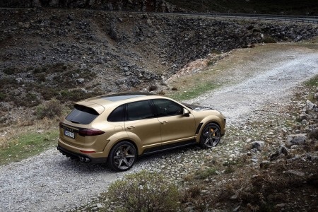 Một chiếc Porsche Cayenne độ "chất" - 12