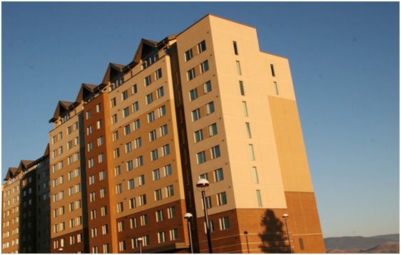 Một trong các ký túc xá hiện đại của TRU Một trong các ký túc xá hiện đại của TRU