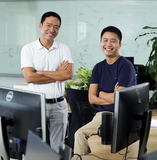 Sự cách tân của Zalo - 1
CEO Nguyễn Hồng Minh (trái) và Vương Quang Khải, người phụ trách mọi hoạt động “không liên quan đến game”