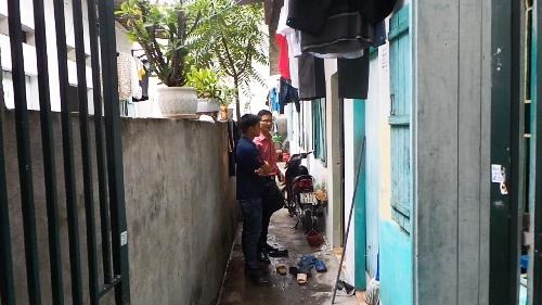 Lắp khoá bảo mật bằng vân tay vẫn bị kẻ gian đột kích trộm đồ - 3 Lắp khoá bảo mật bằng vân tay vẫn bị kẻ gian đột kích trộm đồ - 3