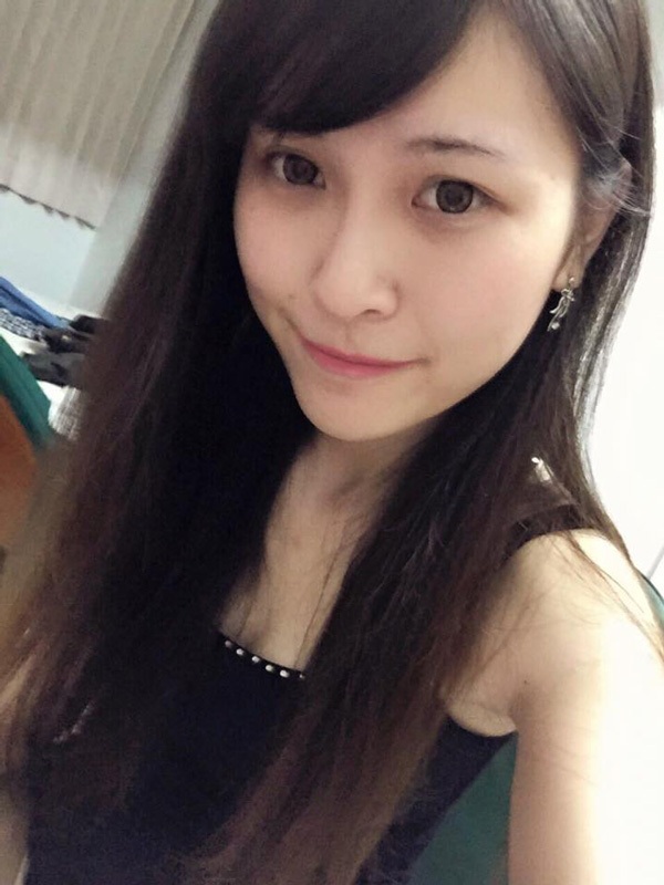 Nữ y tá xinh đẹp gây xôn xao cộng đồng mạng - 15 Nữ y tá xinh đẹp gây xôn xao cộng đồng mạng - 15
