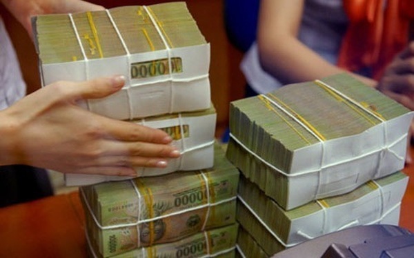 Gia hạn giải ngân gói 30.000 tỷ đồng - 1
Thông tư số 25 của Ngân hàng Nhà nước có hiệu lực thi hành kể từ ngày 1/8 để đáp ứng kịp thời nhu cầu vay vốn của người dân.