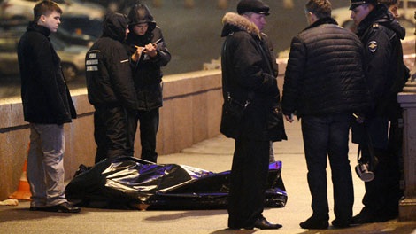 Cựu Phó Thủ tướng Nga Boris Nemtsov bị ám sát với giá 15 triệu rub - 1 Hiện trường vụ ám sát cựu Phó Thủ tướng Boris Nemtsov.