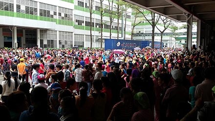 Đồng Nai: 17.000 công nhân Cty Pouchen Việt Nam ngừng việc tập thể - 1 Đồng Nai: 17.000 công nhân Cty Pouchen Việt Nam ngừng việc tập thể - 1