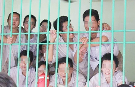 2 người tâm thần đâm chết nhau ở bệnh viện - 1 Các bệnh nhân đang điều trị tại Viện Pháp y tâm thần Trung ương Biên Hòa. Ảnh: T.DŨNG