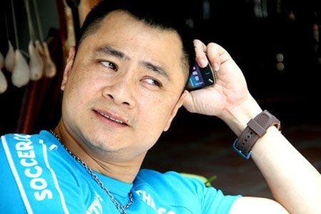 Tự Long chính thức được vinh danh Nghệ sĩ Nhân dân - 1
Nghệ sĩ hài Tự Long (sinh năm 1973)