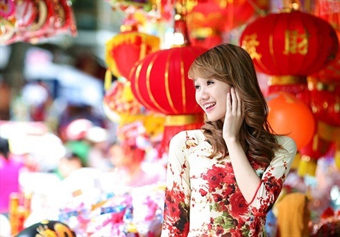 Những điểm vui chơi hấp dẫn nhất Hà Nội dịp Tết Nguyên đán - 1 Vào những ngày giáp Tết Nguyên đán, khu vực Phố Cổ rất đông đúc, nhộn nhịp