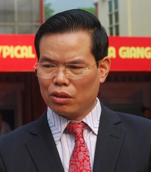 Bí thư Tỉnh ủy Hà Giang lý giải việc “cả nhà làm quan” - 1
Ông Triệu Tài Vinh - Bí thư Tỉnh ủy Hà Giang (Ảnh: Quochoi.vn)