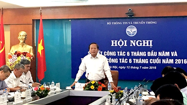 Doanh thu viễn thông nửa đầu 2016 đạt 93.500 tỷ đồng - 1
Bộ trưởng Trương Minh Tuấn phát biểu chỉ đạo hội nghị.