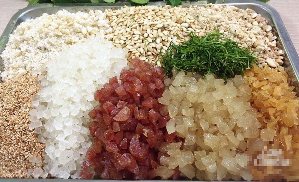 Mỗi năm làm thêm 1 tháng: Chị gái công sở thu 200 triệu - 1 Mỗi năm làm thêm 1 tháng: Chị gái công sở thu 200 triệu - 1