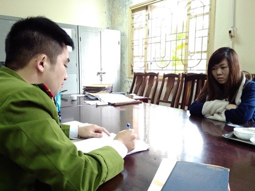 Đánh sập động mại dâm tại nhà nghỉ, thu nhật ký bán dâm 13 lần/ngày - 1 Đánh sập động mại dâm tại nhà nghỉ, thu nhật ký bán dâm 13 lần/ngày - 1