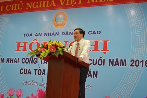 Chánh án Tòa Tối cao nói về vụ đại gia mua dâm được hưởng án treo - 1 Ông Nguyễn Hòa Bình nói về vụ án đại gia mua dâm và vụ án Huỳnh Văn Nén