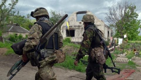 Nga xích lại gần EU bất chấp nhiều khác biệt - 1 Ukraine có thể nhân nhượng trong vấn đề Donbass để tránh những căng thẳng có thể xảy ra.