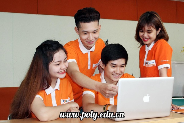Tư vấn hướng nghiệp: Marketing & Truyền thông thời đại số - Xu hướng và cơ hội - 6
Phương pháp đào tạo qua dự án thật cùng thời lượng thực hành chiếm 70% giúp sinh viên FPT Polytechnic tích lũy và vững vàng kỹ năng và kiến thức nghề nghiệp.