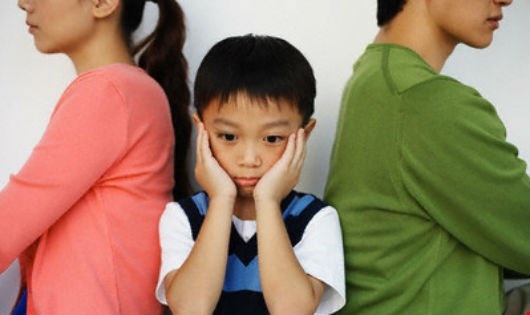 Chồng đột nhiên dẫn con đi mất tích - 1
Ảnh minh họa