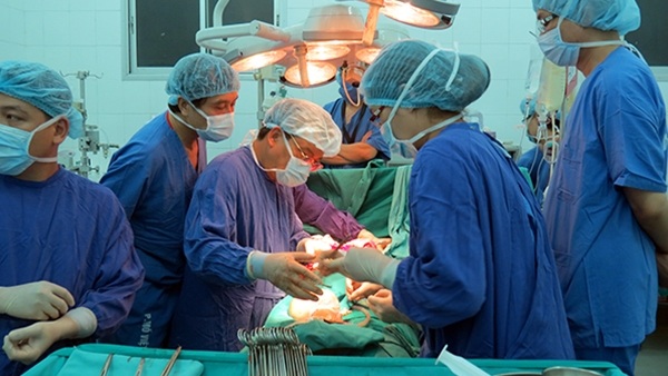 Ghép đầu người: Đừng lo “Hồn Trương Ba, da hàng thịt” - 1