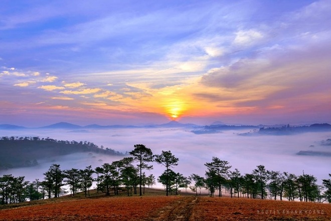 Sáng sớm mùa hè ở Đà Lạt. Ảnh: Nguyễn Khánh Hoàng
