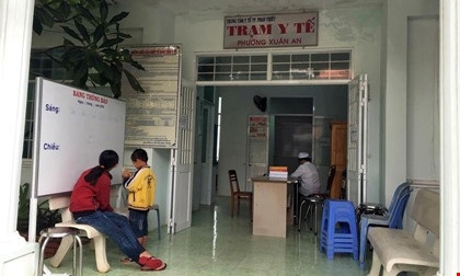 Điều tra nguyên nhân bé gái tử vong sau khi tiêm chủng - 1 Điều tra nguyên nhân bé gái tử vong sau khi tiêm chủng - 1
