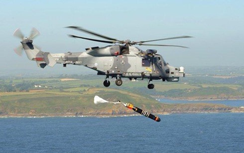 Philippines mua trực thăng săn ngầm AW159 để tăng cường an ninh biển - 1 Trực thăng săn ngầm AW159. Ảnh: UPI.