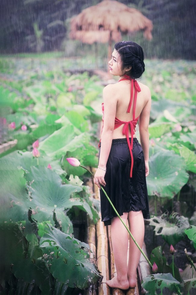 Cô giáo tương lai đẹp gợi cảm với yếm thắm - 11 Cô giáo tương lai đẹp gợi cảm với yếm thắm - 11