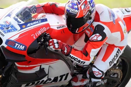 MotoGP 2016 bước vào ngày chạy thử đầu tiên - 10