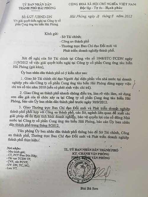Công dân đề nghị thông tin minh bạch vụ án “Làm, sử dụng con dấu giả của tổ chức" tại Hải Phòng - 4
UBND TP Hải Phòng yêu cầu Công an TP Hải Phòng điều tra làm rõ việc sử dụng con dấu giả tại Công ty CP Cung ứng tàu biển Hải Phòng từ tháng 9/2012.